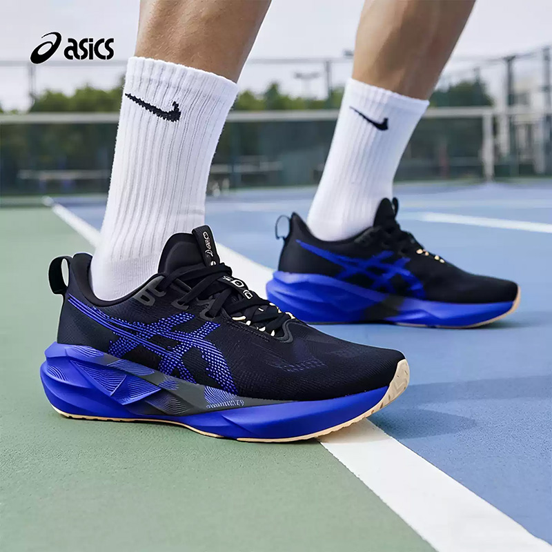 Badminton Victory - Asics NOVABLAST 5 Schwarz Royal Blue