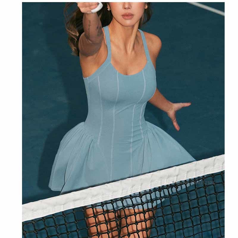Damen-Tenniskleid mit BH, rück – Badminton Outfit Bewertung und Preis